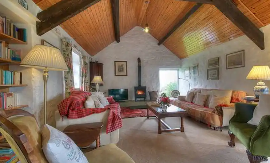 Bwthyn Bach Holiday Cottage